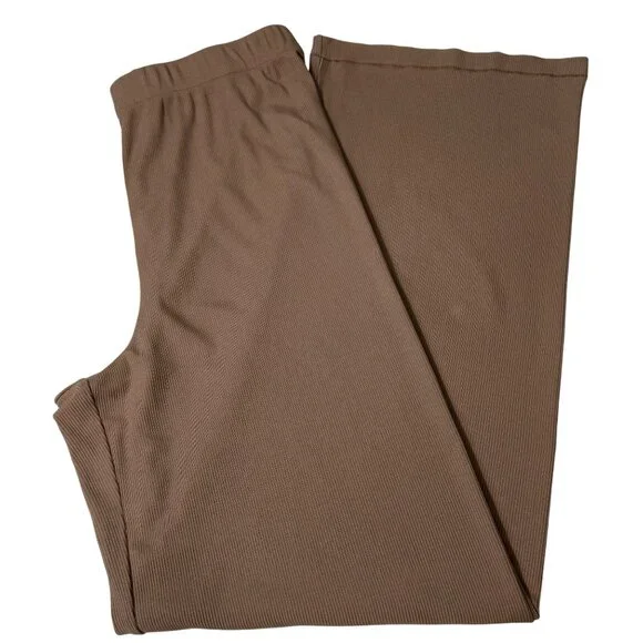 SKIMS Soft Lounge Sleep Set Team USA Sienna Small - Picture 11 of 16